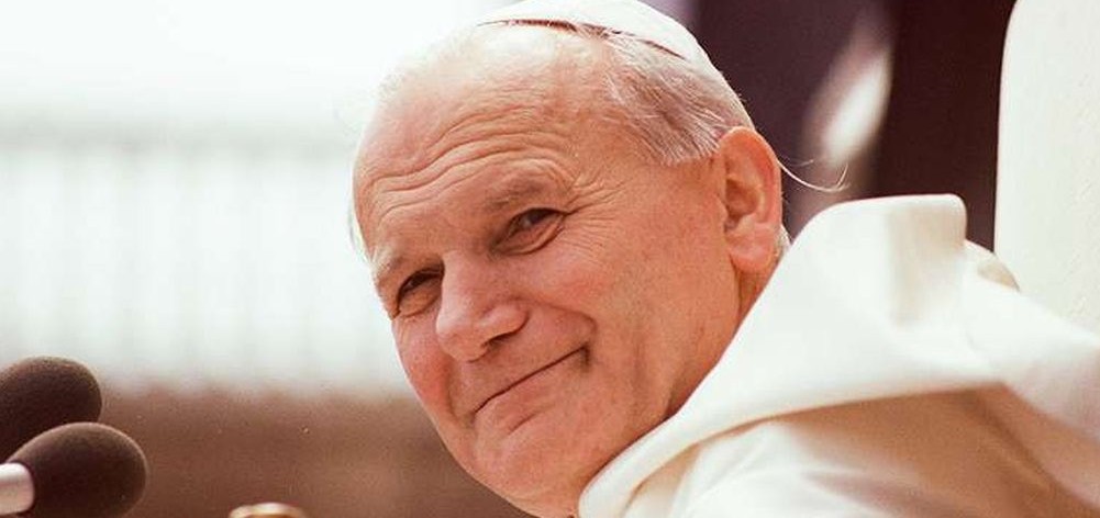 O Papa São João Paulo II sempre apostou na juventude como presente e futuro da sociedade e da Igreja.