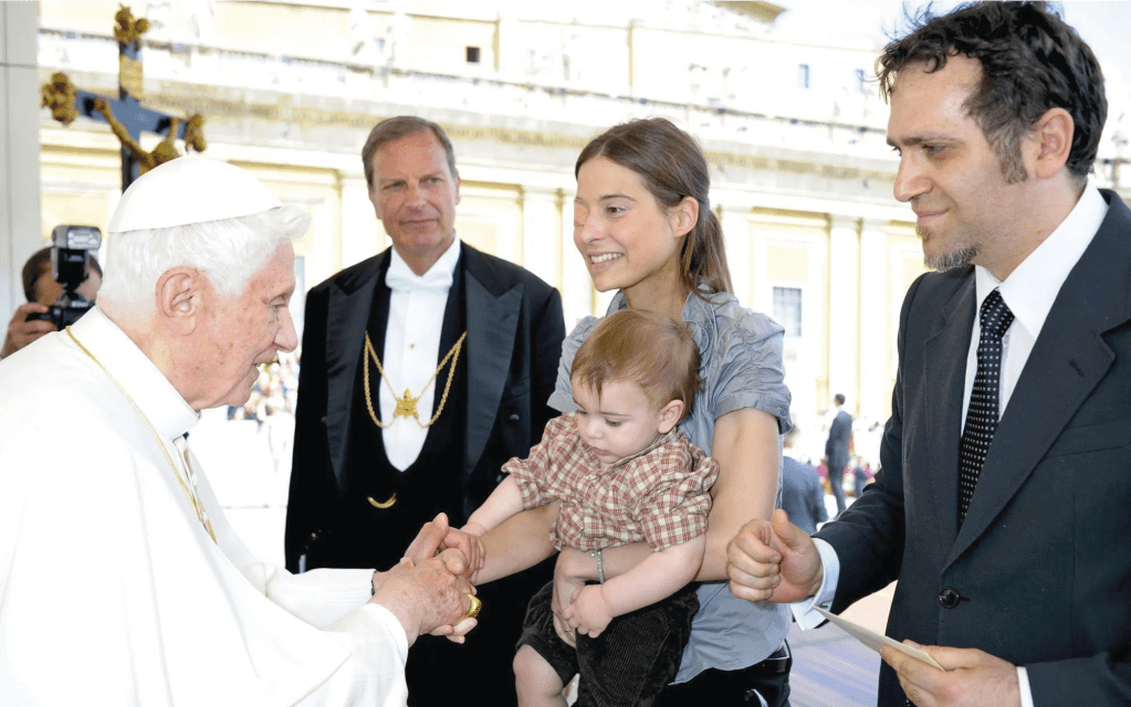 Chiara Corbella, Enrico e Papa Bento XVI
